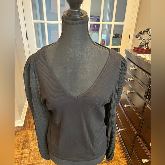 Heartloom Top - Picture 1 of 4